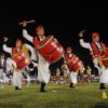 沖縄のエイサーは、もともと現世に戻る祖先の霊を送迎するための踊り。